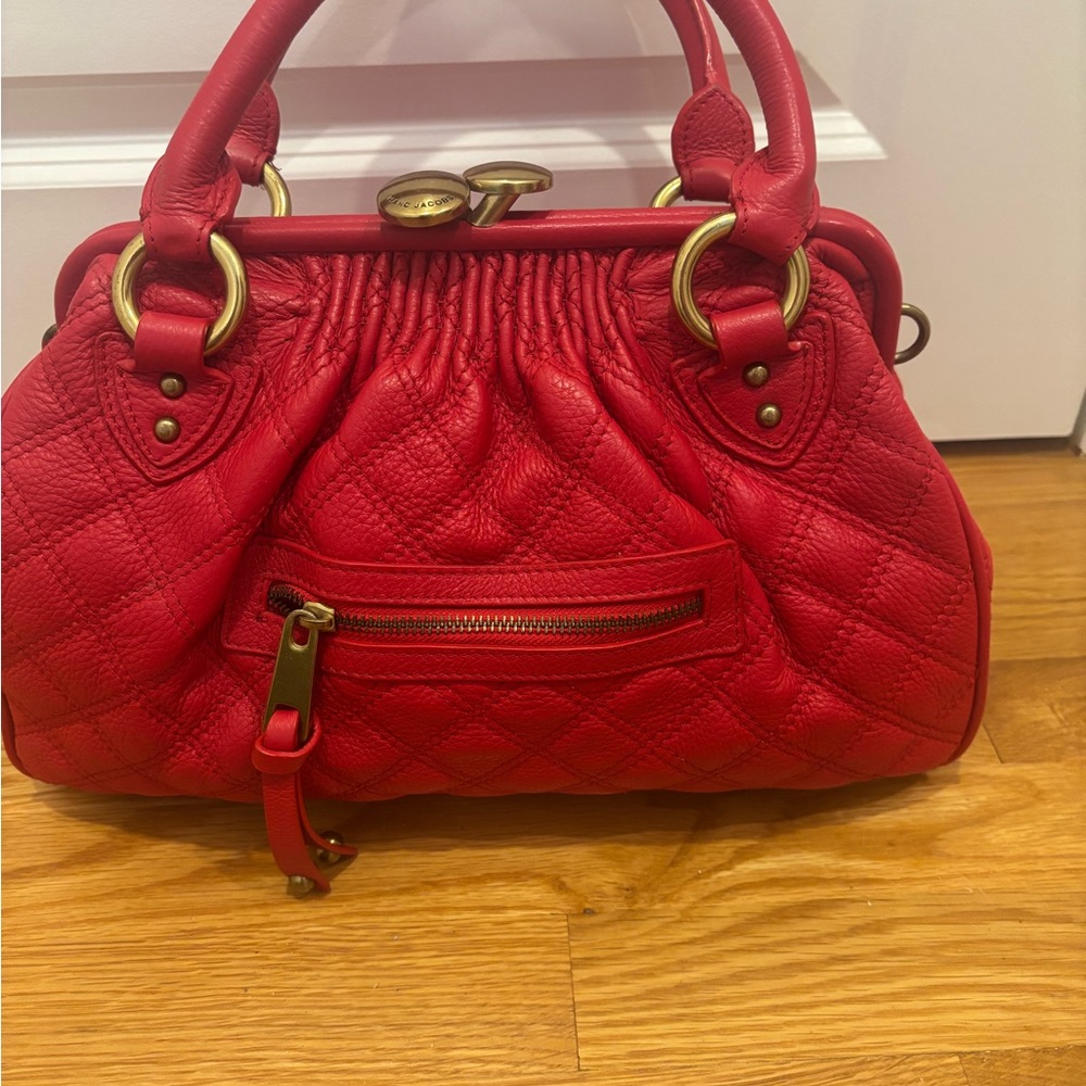 Marc Jacobs Stam Red Quilted Handbag - Picture 7 of 15